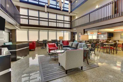 Photo 3 - Heritage Inn Suites Houston/Sugar Land, Trademark by Wyndham