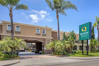Photo 2 - Quality Inn & Suites Anaheim Maingate
