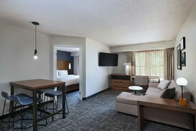 Photo 2 - Residence Inn Houston The Woodlands / Lake Front Circle