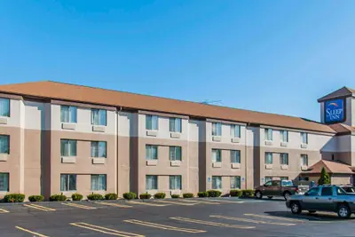 Photo 2 - Sleep Inn Midland - Bay City West
