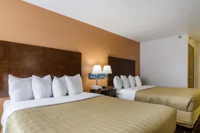 Photo 2 - Quality Inn Osceola