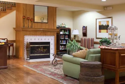 Photo 3 - Country Inn & Suites by Radisson, Greeley, CO
