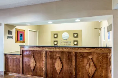Photo 5 - Comfort Inn & Suites - Hannibal