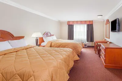 Photo 5 - Days Inn by Wyndham Carlsbad
