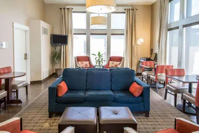Photo 4 - Comfort Inn & Suites Spokane Valley Central