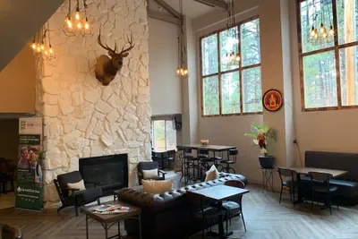 Photo 3 - GreenTree Inn & Suites in Pinetop