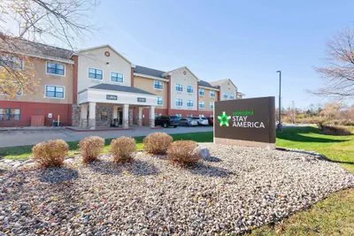 Photo 2 - Extended Stay America Select Suites - Appleton - Fox Cities