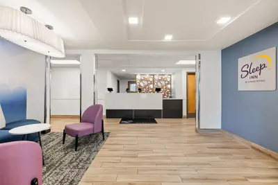 Photo 4 - Sleep Inn & Suites Verona - Madison Southwest