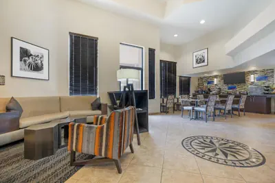 Photo 4 - Best Western Inn of Chandler