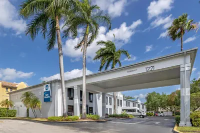 Photo 2 - Best Western Fort Lauderdale Airport/Cruise Port