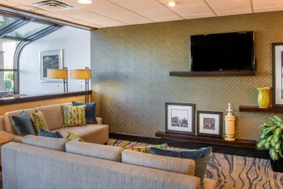 Photo 3 - Hampton Inn Cleveland-Solon