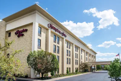 Photo 2 - Hampton Inn Cleveland-Solon