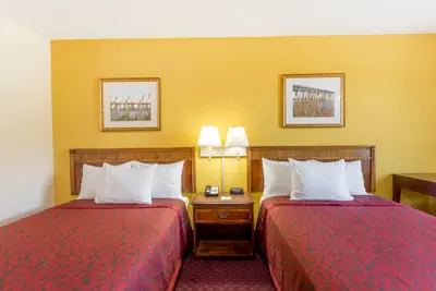 Photo 5 - Days Inn by Wyndham Tappahannock