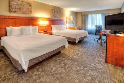 Photo 4 - Courtyard by Marriott Memphis Germantown