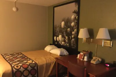 Photo 5 - Super 8 by Wyndham Youngstown/Austintown