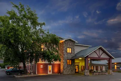 Photo 2 - Super 8 by Wyndham Spokane Valley