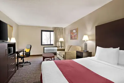 Photo 4 - Baymont by Wyndham Sioux Falls West (67058) Sioux/ Near Airport