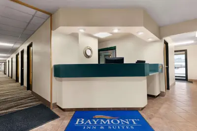 Photo 3 - Baymont by Wyndham Sioux Falls West (67058) Sioux/ Near Airport