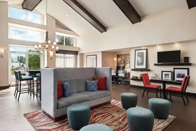 Photo 4 - Hampton Inn & Suites Ft. Wayne-North