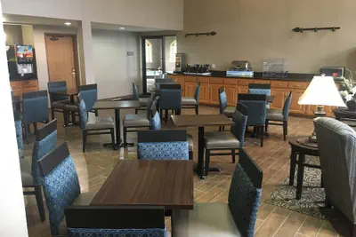 Photo 3 - Comfort Inn Millersburg