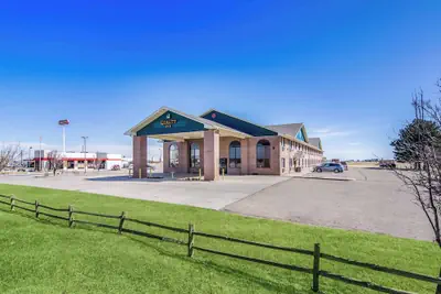 Photo 2 - Quality Inn Goodland I-70