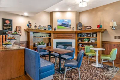 Photo 3 - Comfort Inn Sedalia Station
