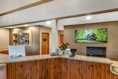 Photo 5 - Comfort Inn Sedalia Station