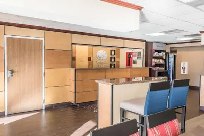 Photo 4 - Comfort Suites Mason near Kings Island