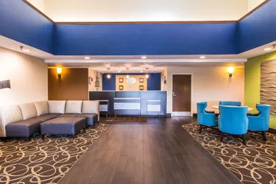 Photo 3 - Comfort Suites Cookeville