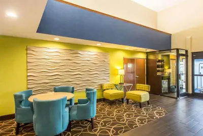 Photo 4 - Comfort Suites Cookeville