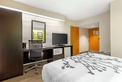 Photo 5 - Sleep Inn at Greenville Convention Cente