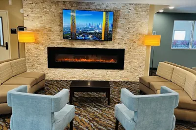 Photo 3 - Sleep Inn & Suites Wisconsin Dells - Lake Delton