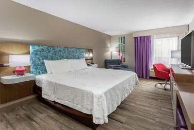 Photo 5 - Hampton Inn Biloxi-Ocean Springs