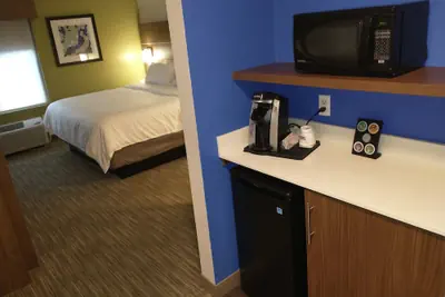 Photo 4 - Holiday Inn Express Hotel & Suites Madison by IHG