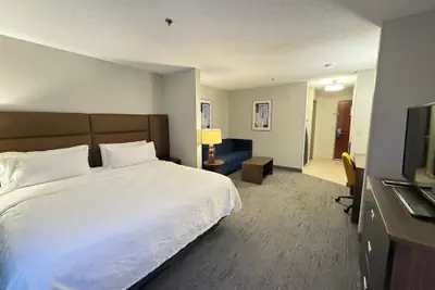 Photo 5 - Holiday Inn Express Hotel & Suites St. Paul-Woodbury by IHG