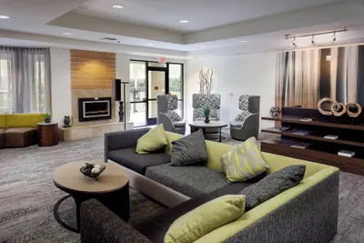 Photo 3 - Courtyard by Marriott Stockton