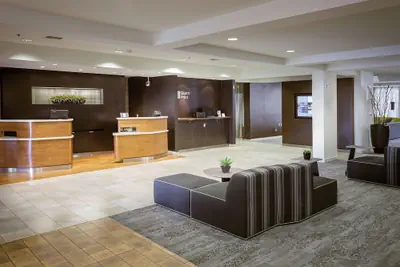 Photo 4 - Courtyard by Marriott Stockton