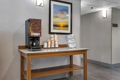 Photo 4 - Comfort Inn & Suites Greer - Greenville