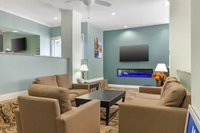 Photo 5 - Best Western Teal Lake Inn
