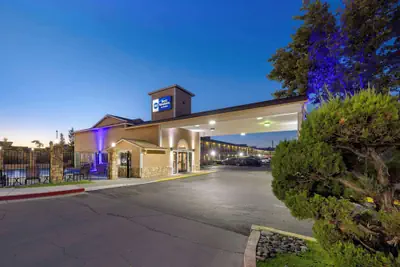 Photo 2 - Best Western Fallon Inn & Suites