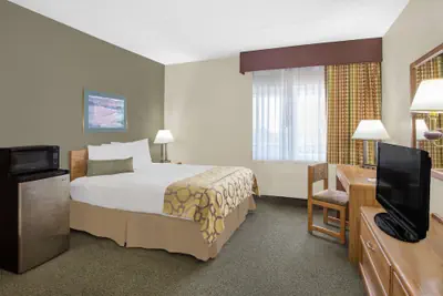 Photo 5 - Baymont by Wyndham Janesville