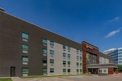 Photo 2 - La Quinta Inn & Suites by Wyndham Houston Southwest