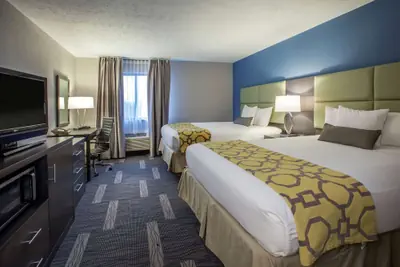 Photo 4 - Baymont by Wyndham Traverse City