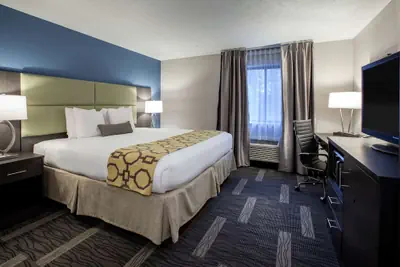Photo 5 - Baymont by Wyndham Traverse City