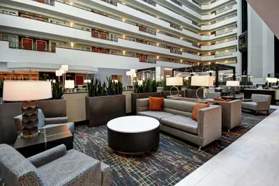 Photo 5 - Embassy Suites Little Rock