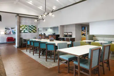 Photo 4 - Hampton Inn & Suites Houston Medical Center NRG Park