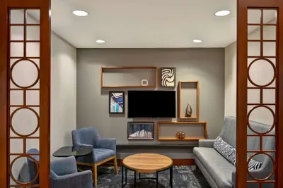 Photo 5 - Hyatt Place Birmingham/Hoover