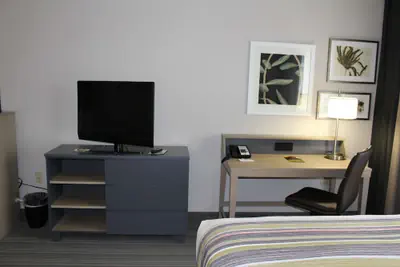 Photo 4 - Country Inn & Suites by Radisson Romeoville I-55