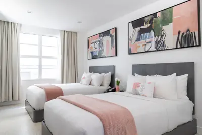 Photo 5 - Clevelander Hotel – Adults Only