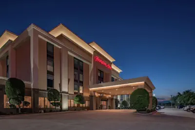 Photo 2 - Hampton Inn Waco